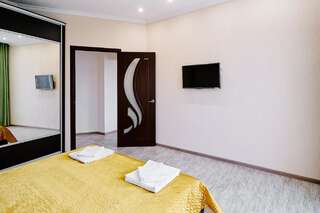 Отель Гостиница Солнце Абхазии Пицунда Номер-студио Делюкс с кроватью размера "king-size"-7